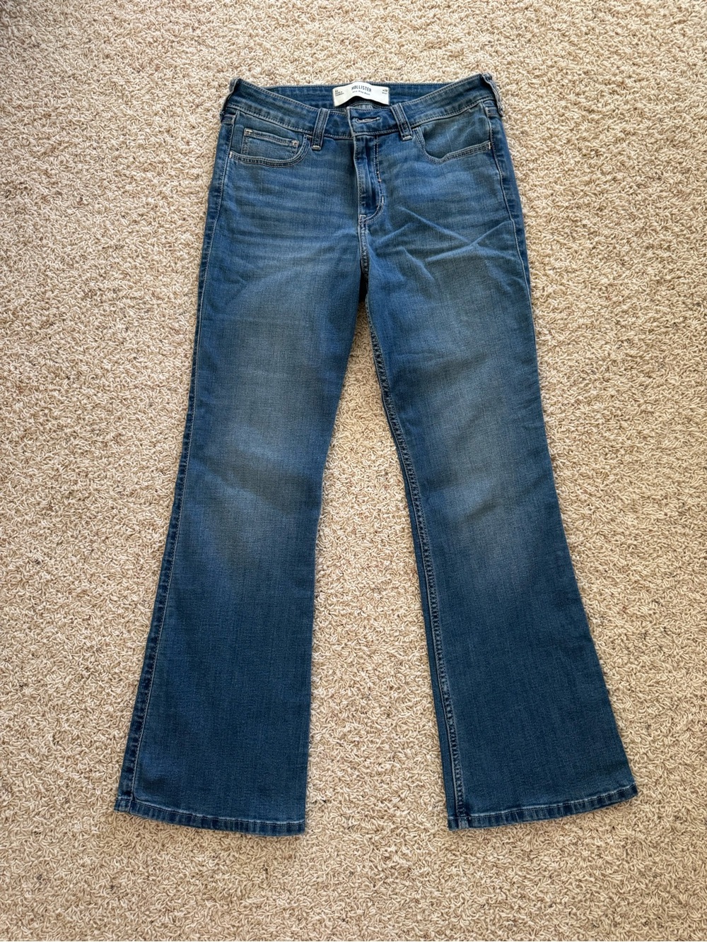 Hollister Mid-rise Boot Jeans - Size 6S